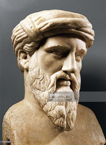 Fotografía del busto del filósofo griego Pitágoras.
